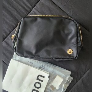 Lululemon Everywhere Belt (Metalware) NWT